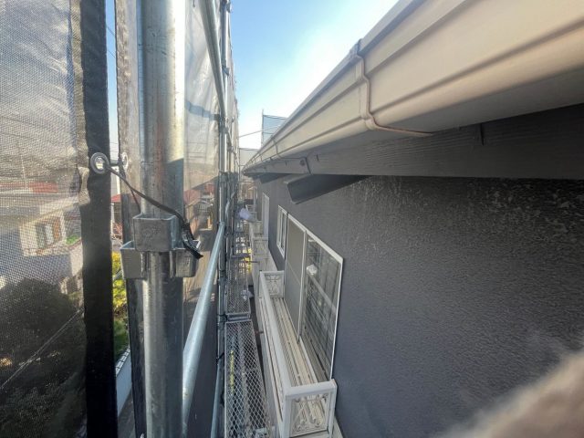 加古川市で古い雨樋を交換